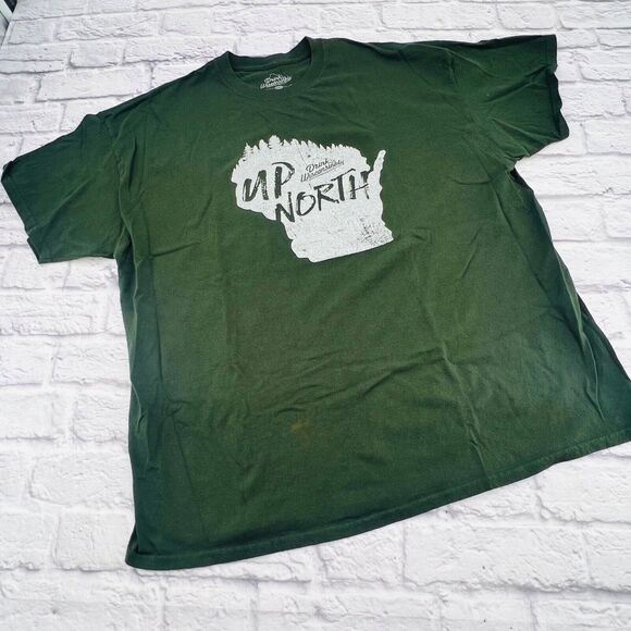 Drink Winsconsinbly Short Sleeve Graphic T-Shirt Men's Size 2XL Green Crewneck - Picture 1 of 7